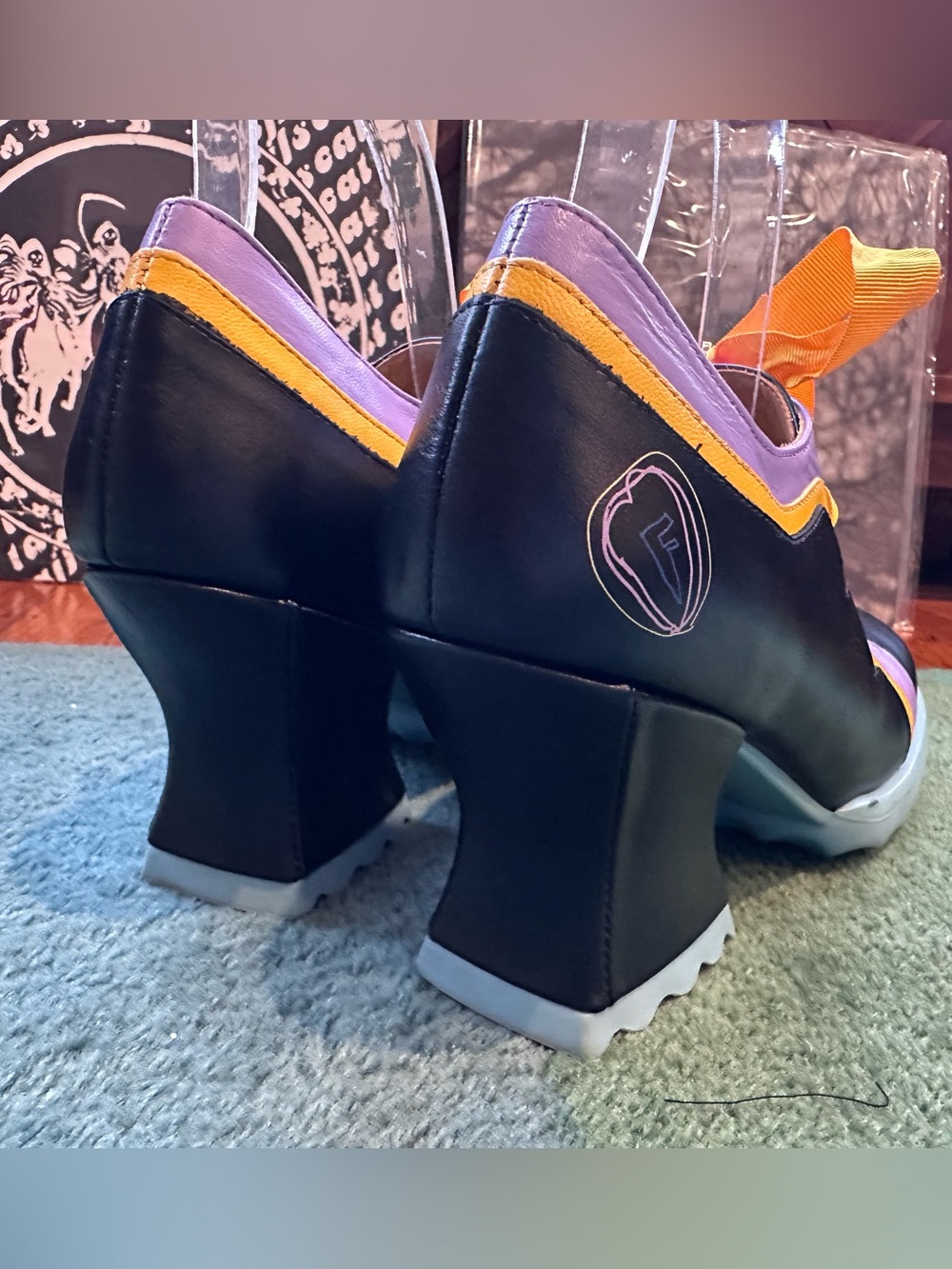 Fluevog NEARLY NEW Stop It Fermare black/purple/yellow lace-up- 11.5 (fits 11) - Picture 5 of 16